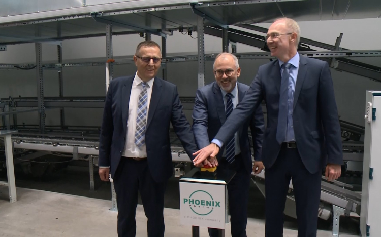 Felavatták a PHOENIX Pharma új logisztikai központját Győrben