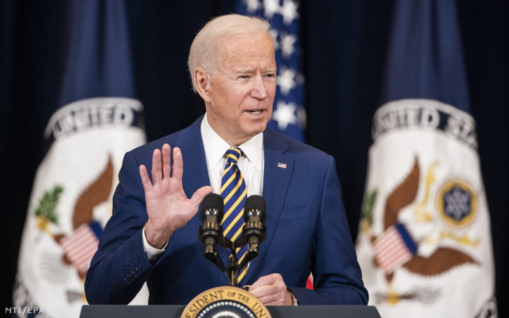A generációváltás szükségességével magyarázta visszalépését Joe Biden