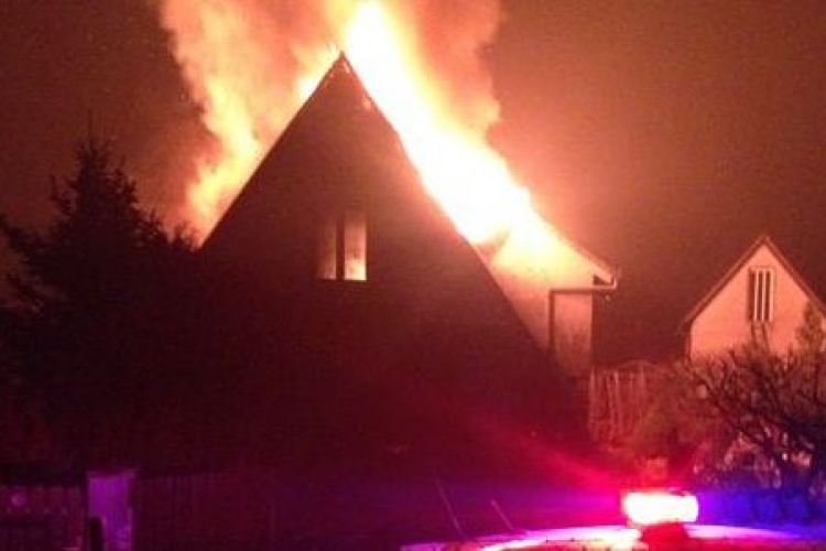 Kisbajcs - A tűz a lakóházat is elérte