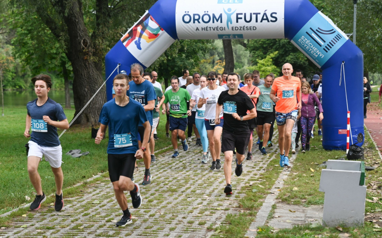 Ünnepi futóléptek: jön a 100. ÖrömFutás Győrben!