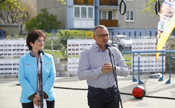 EGYEDÜLÁLLÓ FITNESZPARK GYŐRBEN