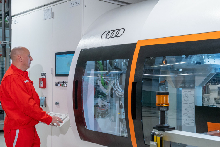 Új elektromos motorgeneráció az Audi Hungáriától