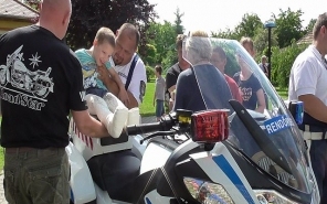 Motoros bemutató egy győri iskolában - videóval