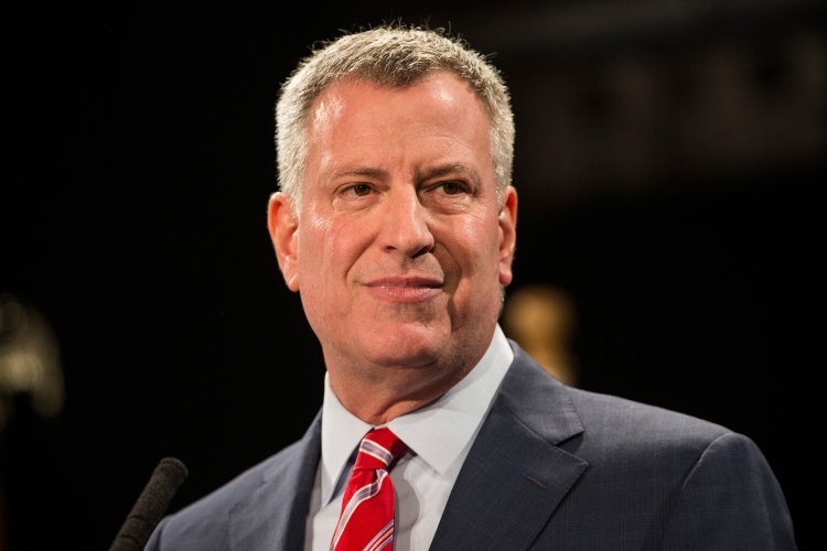 Beiktatták tisztségébe New York újraválasztott polgármesterét 