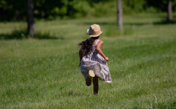 Sárga tengeralattjáró a gyógyulásért – így segít a Semmelweis Egyetem a beteg gyerekeken