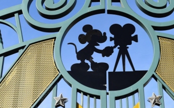 2 milliárd dollárból bővítik a párizsi Disneylandet