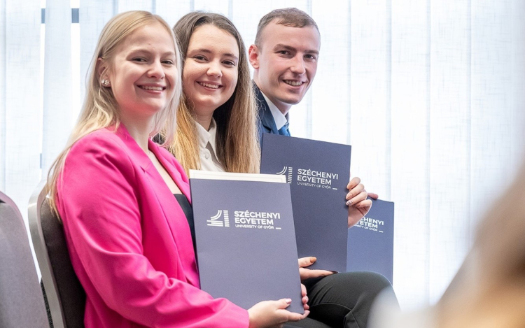 Szemeszterenként 150 milliót fordítanak a kiválóság ösztönzésére