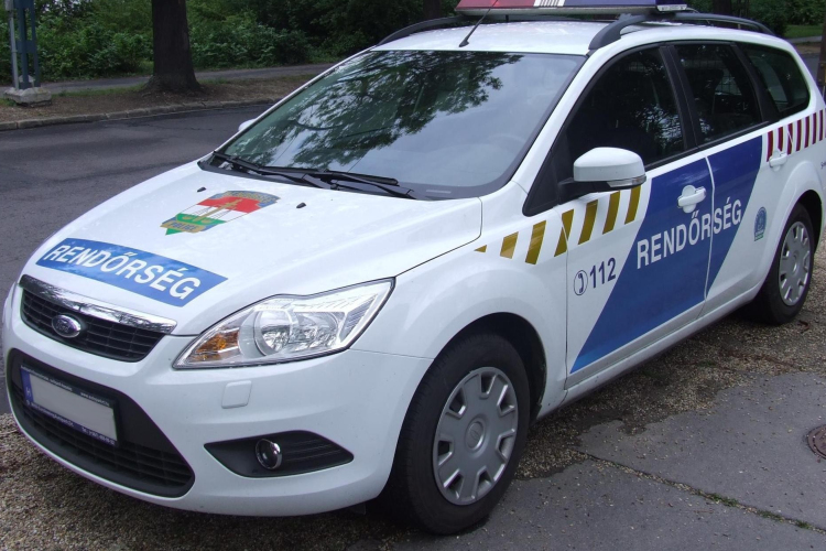 Elhagyott pénztárcát tulajdonított el - keresi a rendőrség