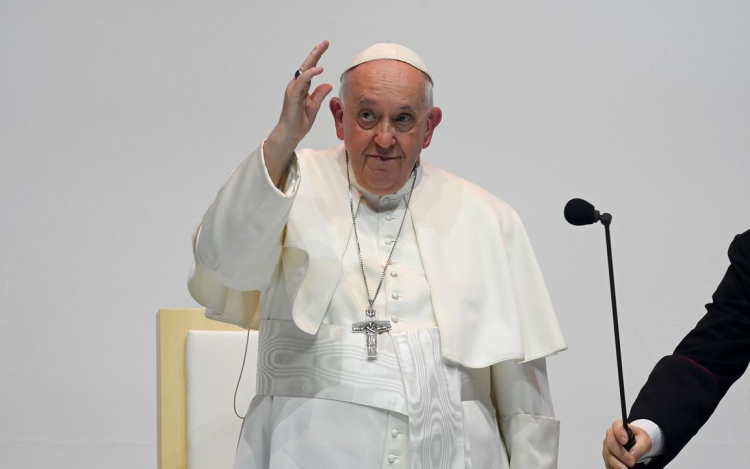 Ferenc pápa megírta a nagypénteki keresztút meditációját