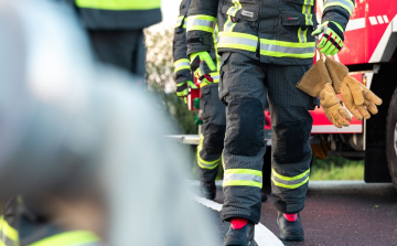 Rengeteg munkát adott a tűzoltóknak a szilveszter