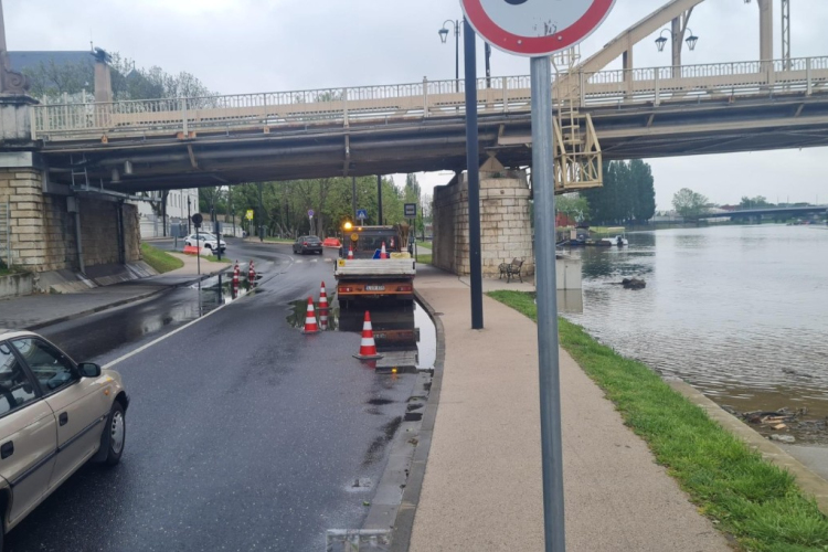 Áradnak a folyók Győrben