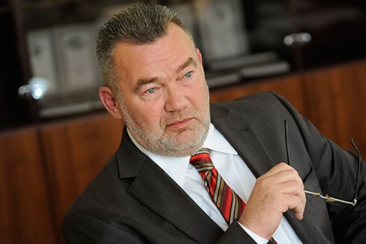 Tankönyvellátási tapasztalatok két év távlatából