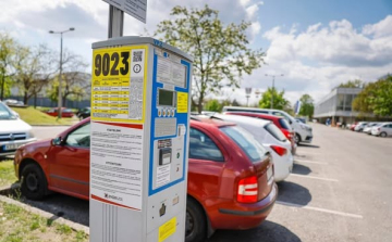 Új parkolóautomaták lesznek