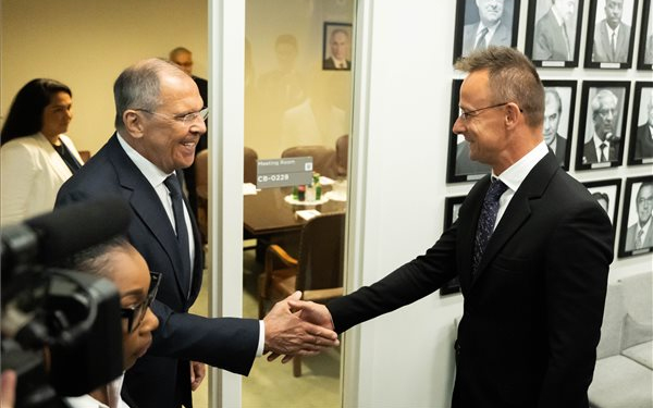 Szergej Lavrov orosz külügyminiszterrel tárgyalt Szijjártó Péter New Yorkban