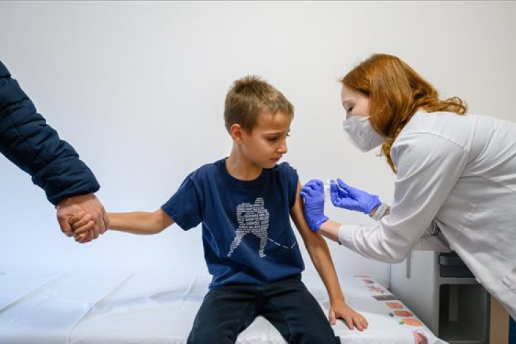 Elkezdődött az 5-11 év közötti gyerekek oltása