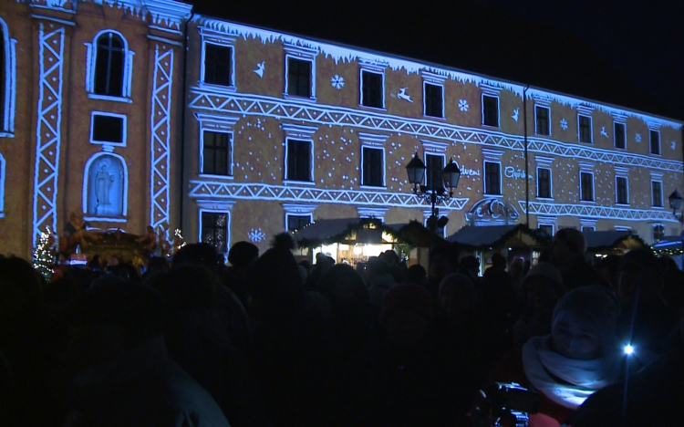 Advent Győrben – Megtartják a Karácsonyi vásárt