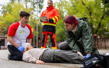Életmentés testközelből Győrben!