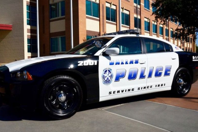 Több rendőr meghalt a dallasi tüntetésen kitört erőszakban