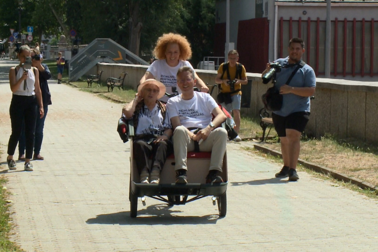 Biciklivel kortalanul Győrben is