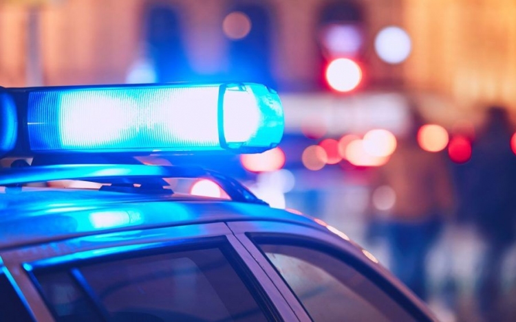 Rálőttek egy vezető rendőrségi személy autójára Ungváron 