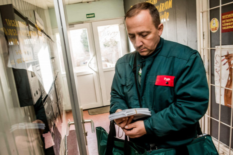 Visszaélnek a Magyar Posta nevével, pénzt akarnak behajtani 
