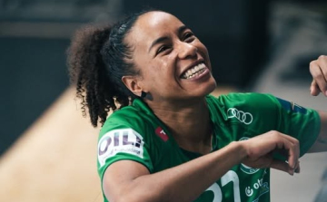 Estelle Nze Minko is babát vár