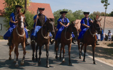 Győrasszonyfán találkoztak a betyárok