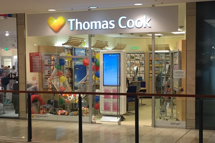 Törölte minden utazását a Thomas Cook