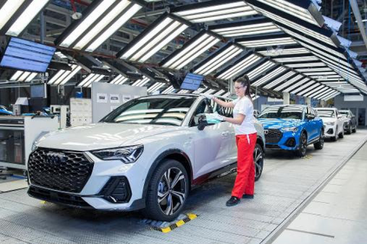 Sikeresen zárta a 2023-as évet az Audi Hungaria