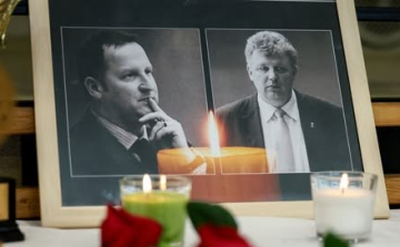 Idén is egy labda lesz a belépő az emlékmeccsre